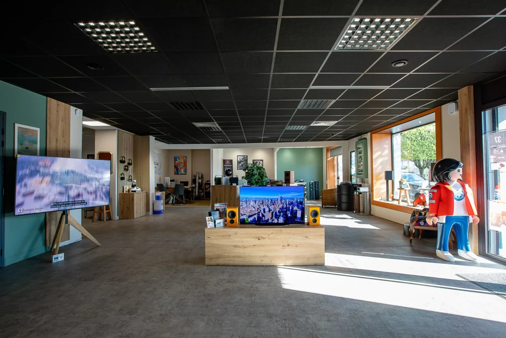 Magasin spécialisé dans l'installation et l'intégration d'appareils audiovisuels à Oyonnax