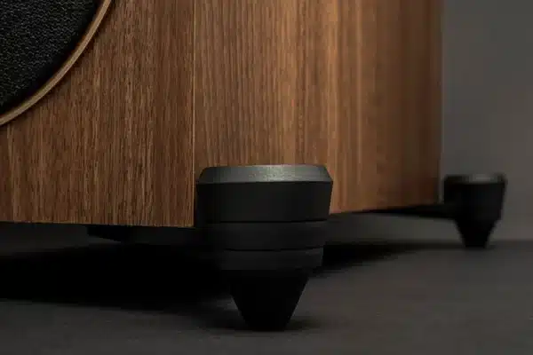 FOUNDATION F2 – Image 4